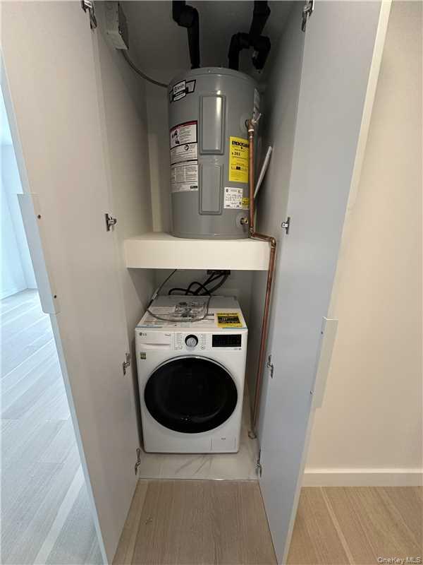 144-49 Northern Boulevard, Unit 520 photo 11
