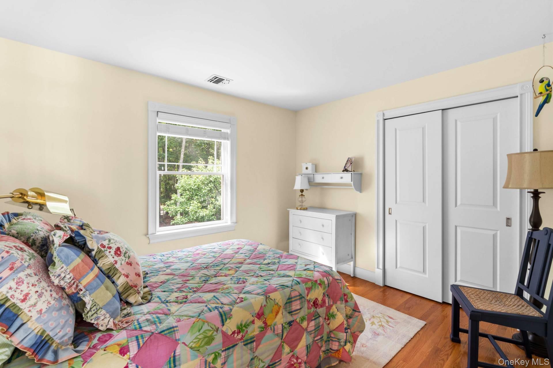 14 Crescent Way – For Sale photo 12