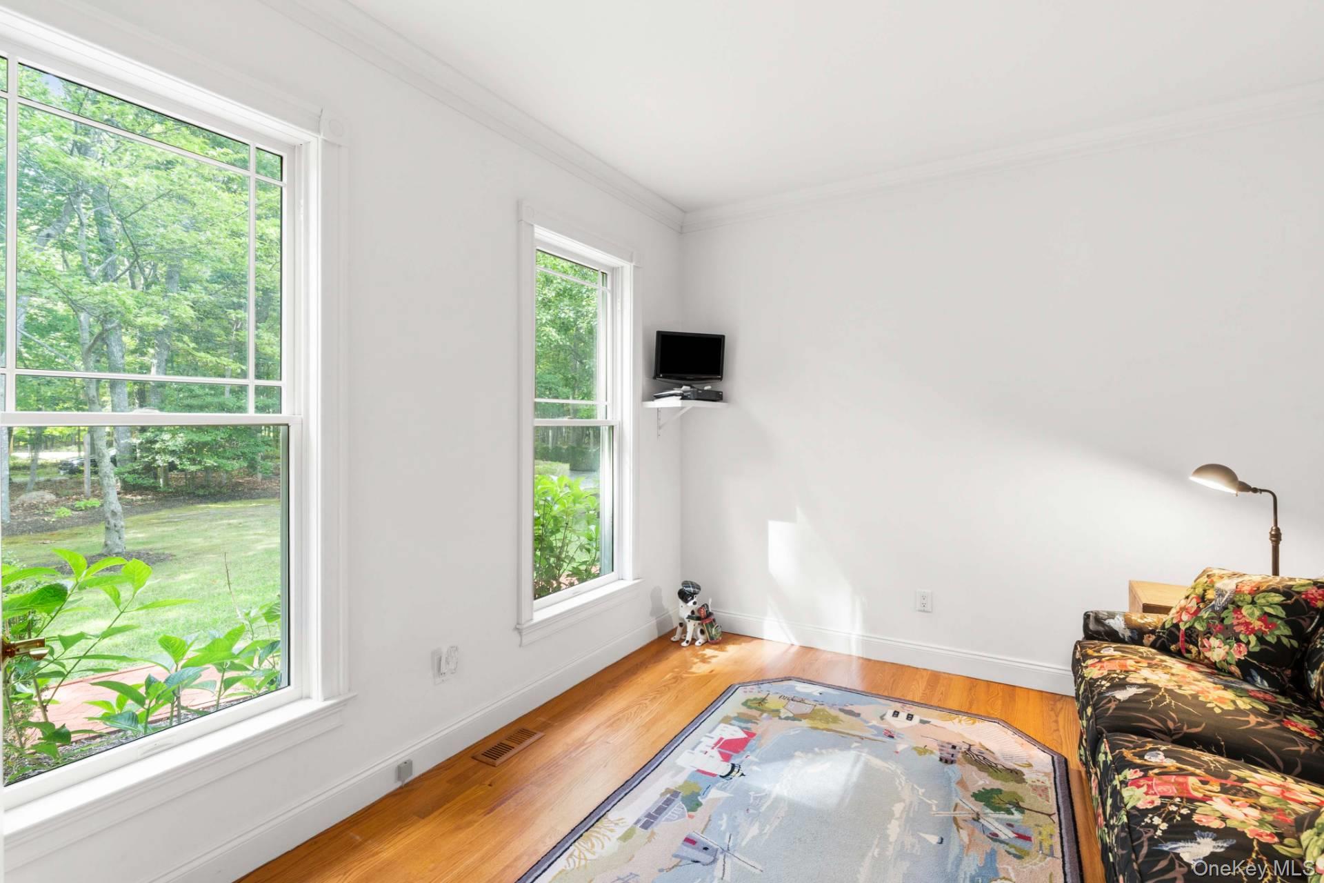 14 Crescent Way – For Sale photo 7