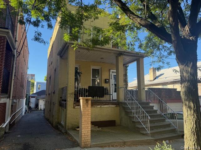 646 E 230th Street – For Sale