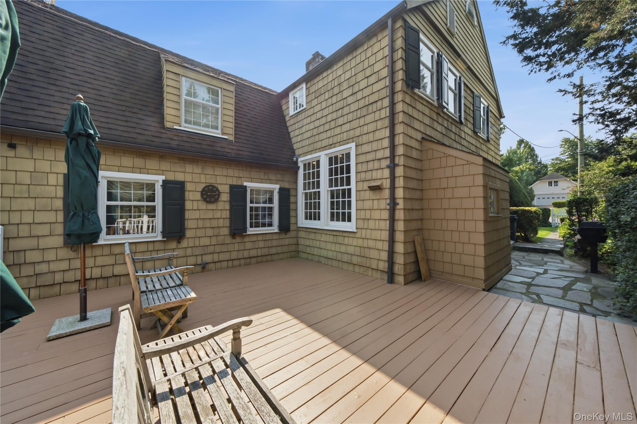255 Manor Road – For Sale photo 34