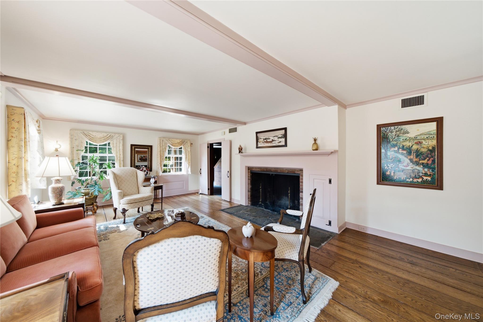 255 Manor Road – For Sale photo 8