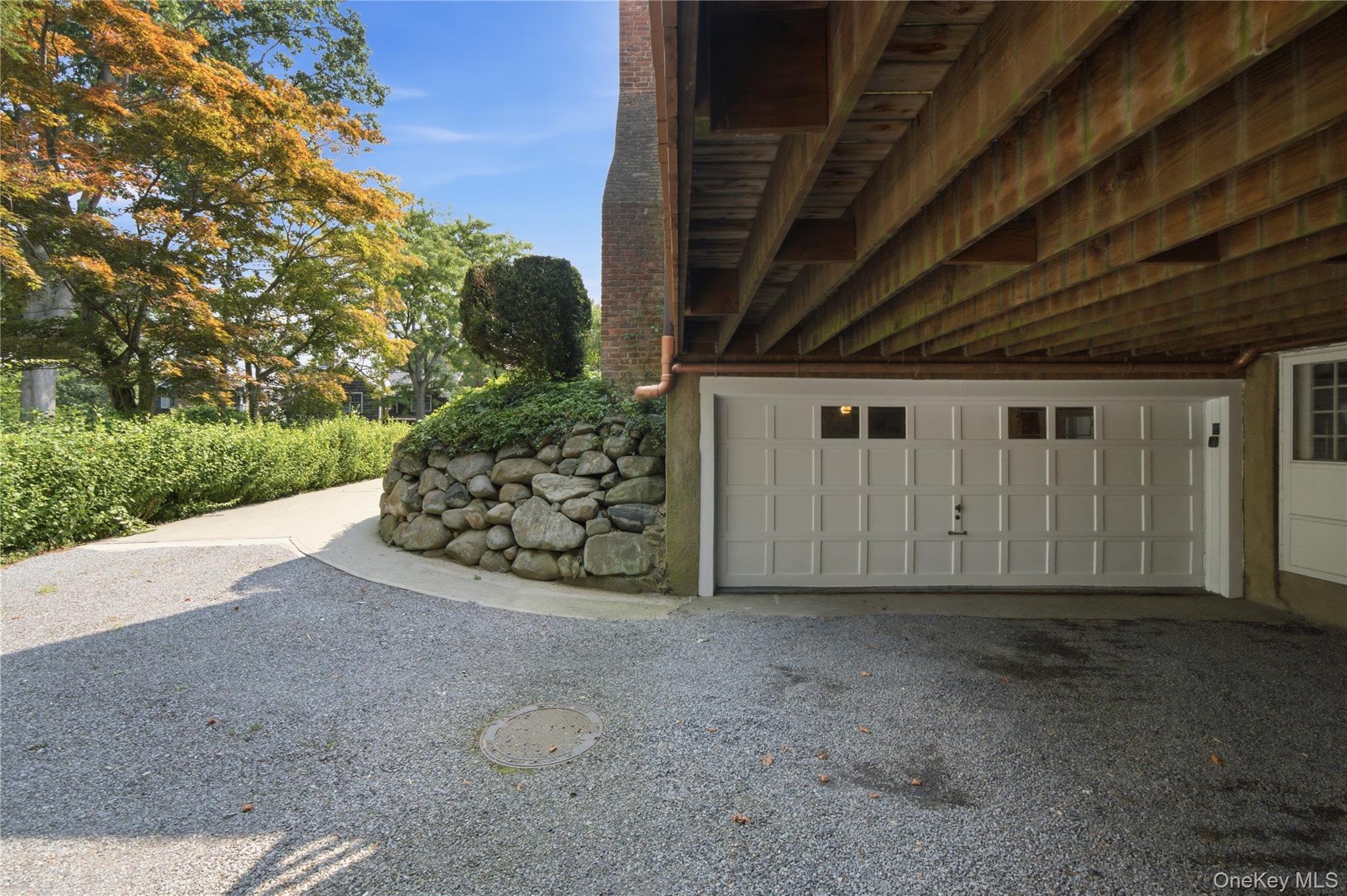 255 Manor Road – For Sale photo 36