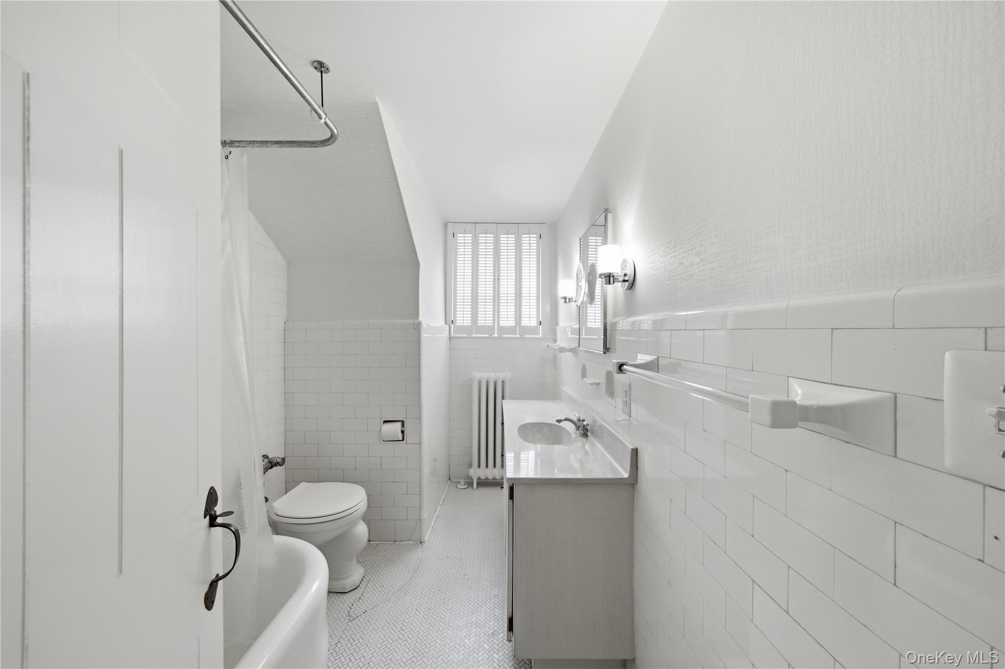 255 Manor Road – For Sale photo 27