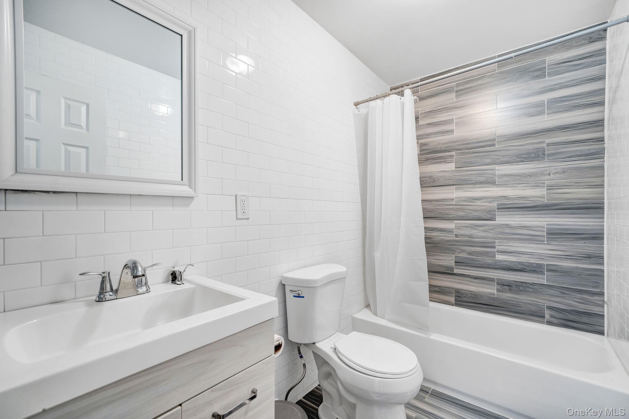 2240 Quimby Avenue – For Sale photo 20