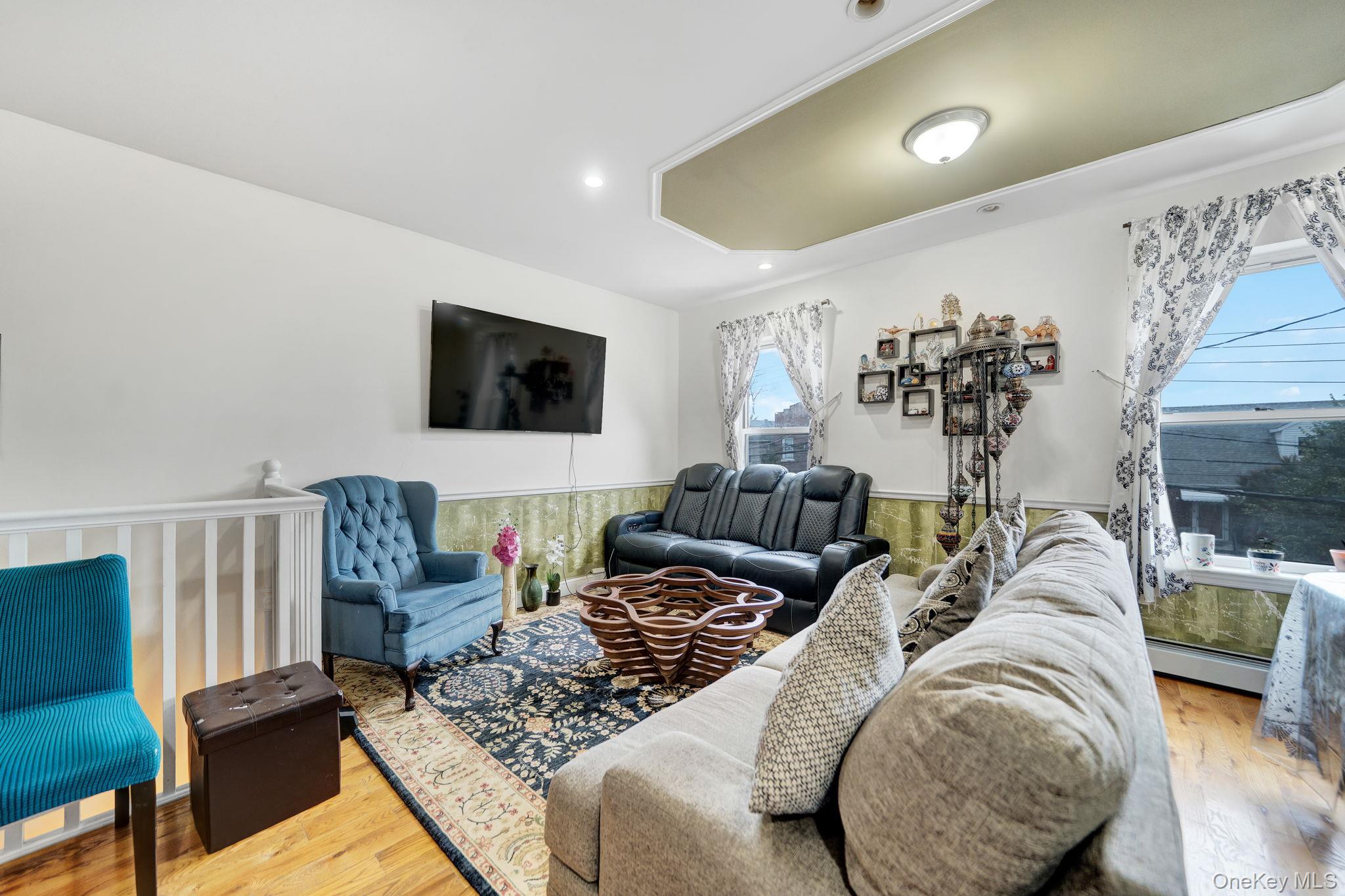 2240 Quimby Avenue – For Sale photo 3