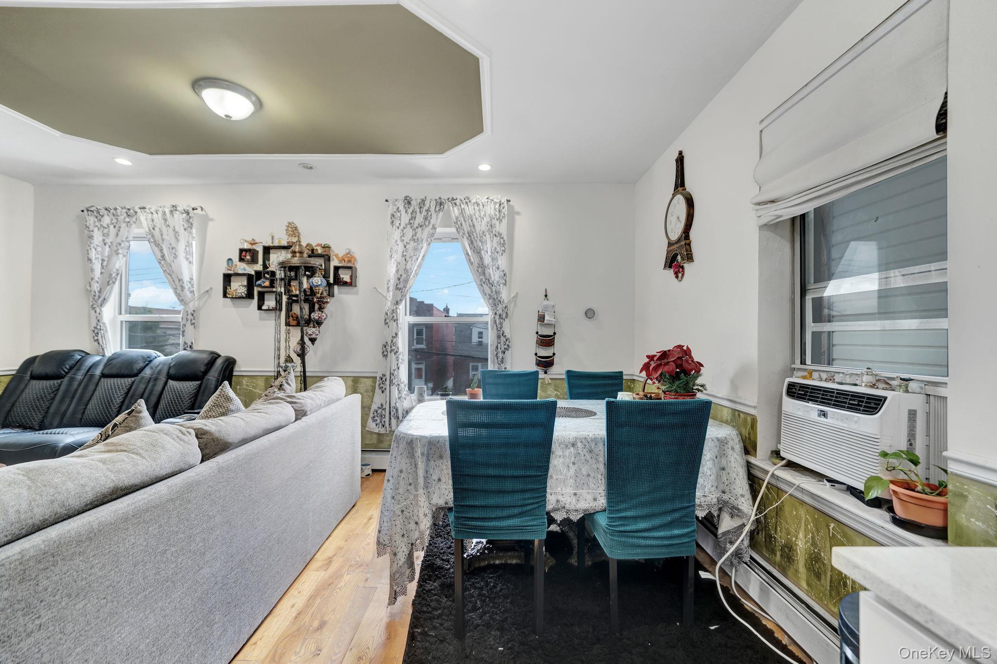 2240 Quimby Avenue – For Sale photo 4
