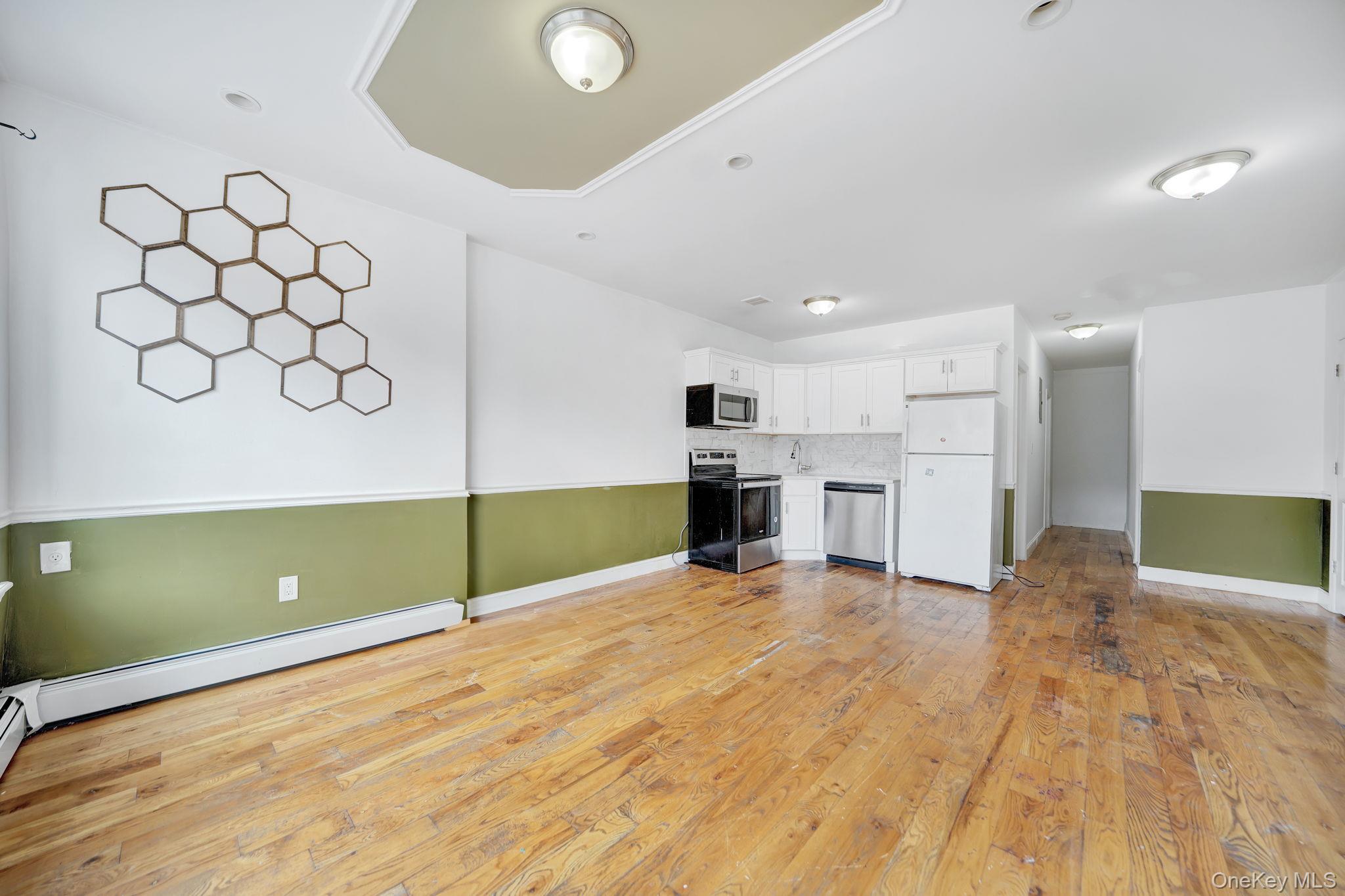 2240 Quimby Avenue – For Sale photo 11