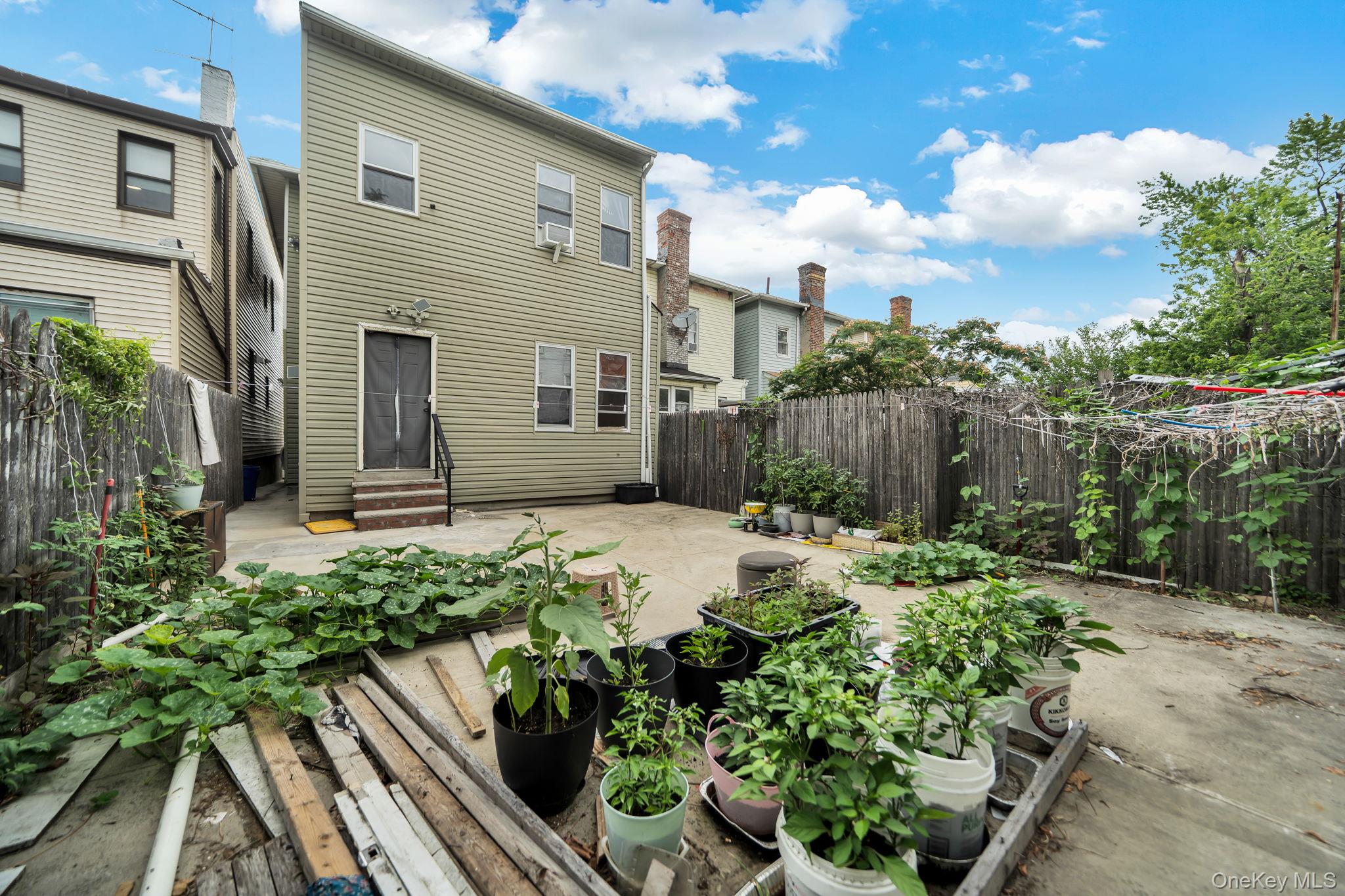 2240 Quimby Avenue – For Sale photo 25
