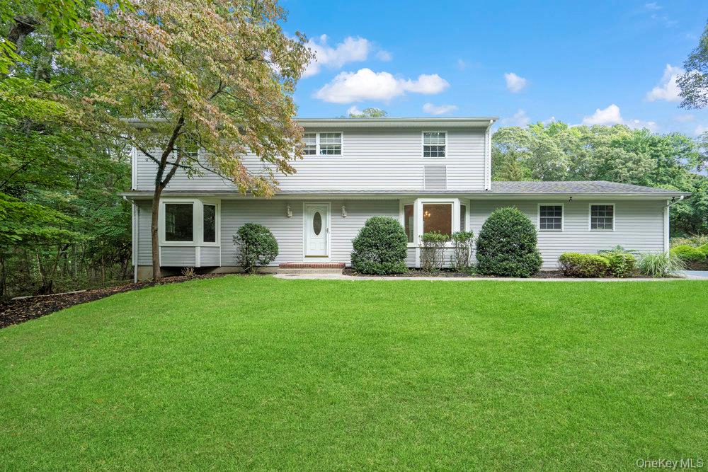 83 Shore Road – For Sale