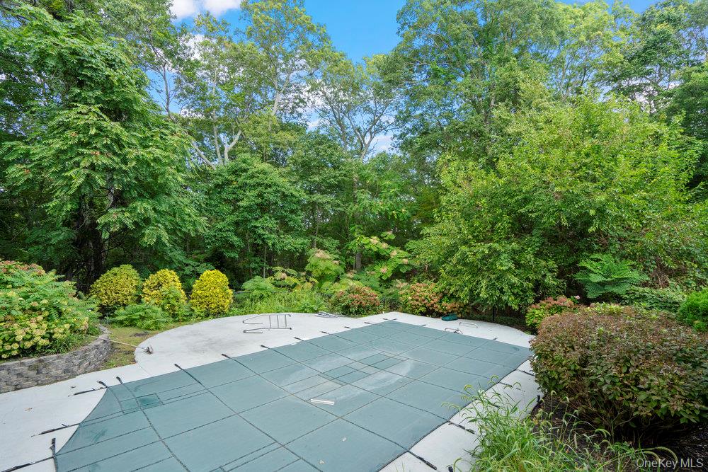 83 Shore Road – For Sale photo 28