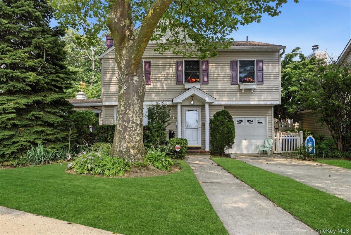 2785 Harvey Avenue – For Sale