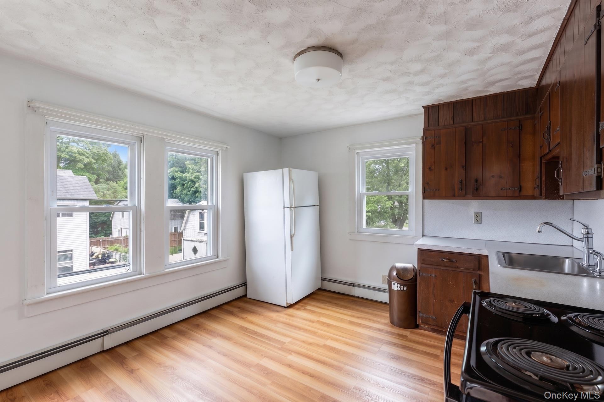8 Elm Street – For Sale photo 13
