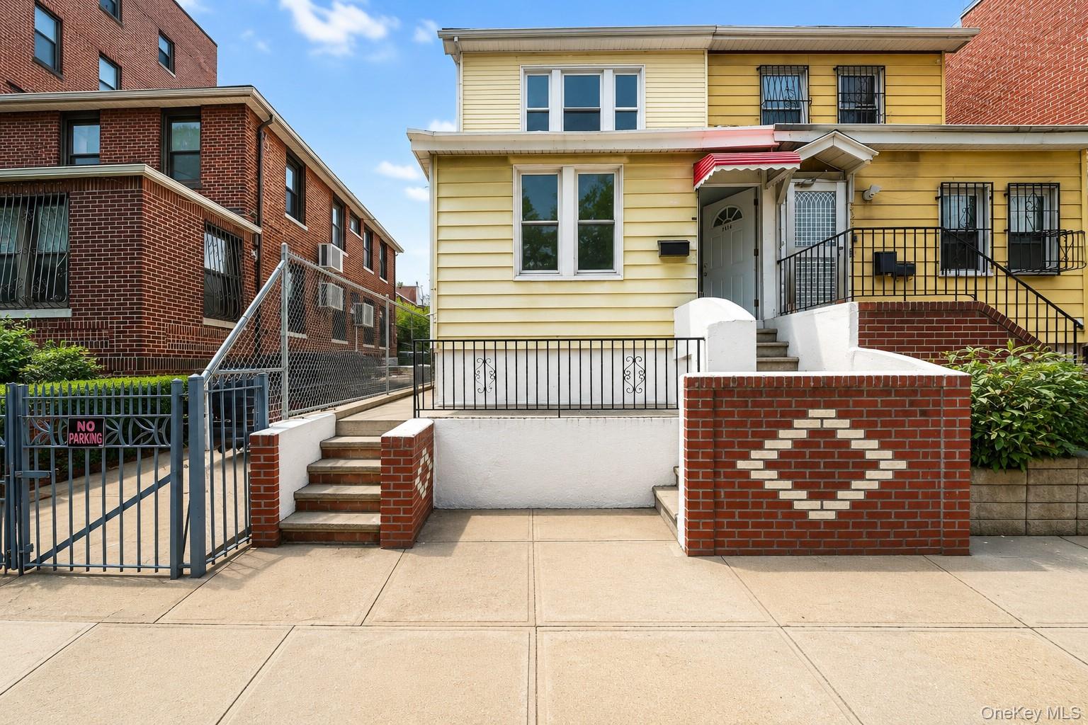 4043 69th Street – For Sale