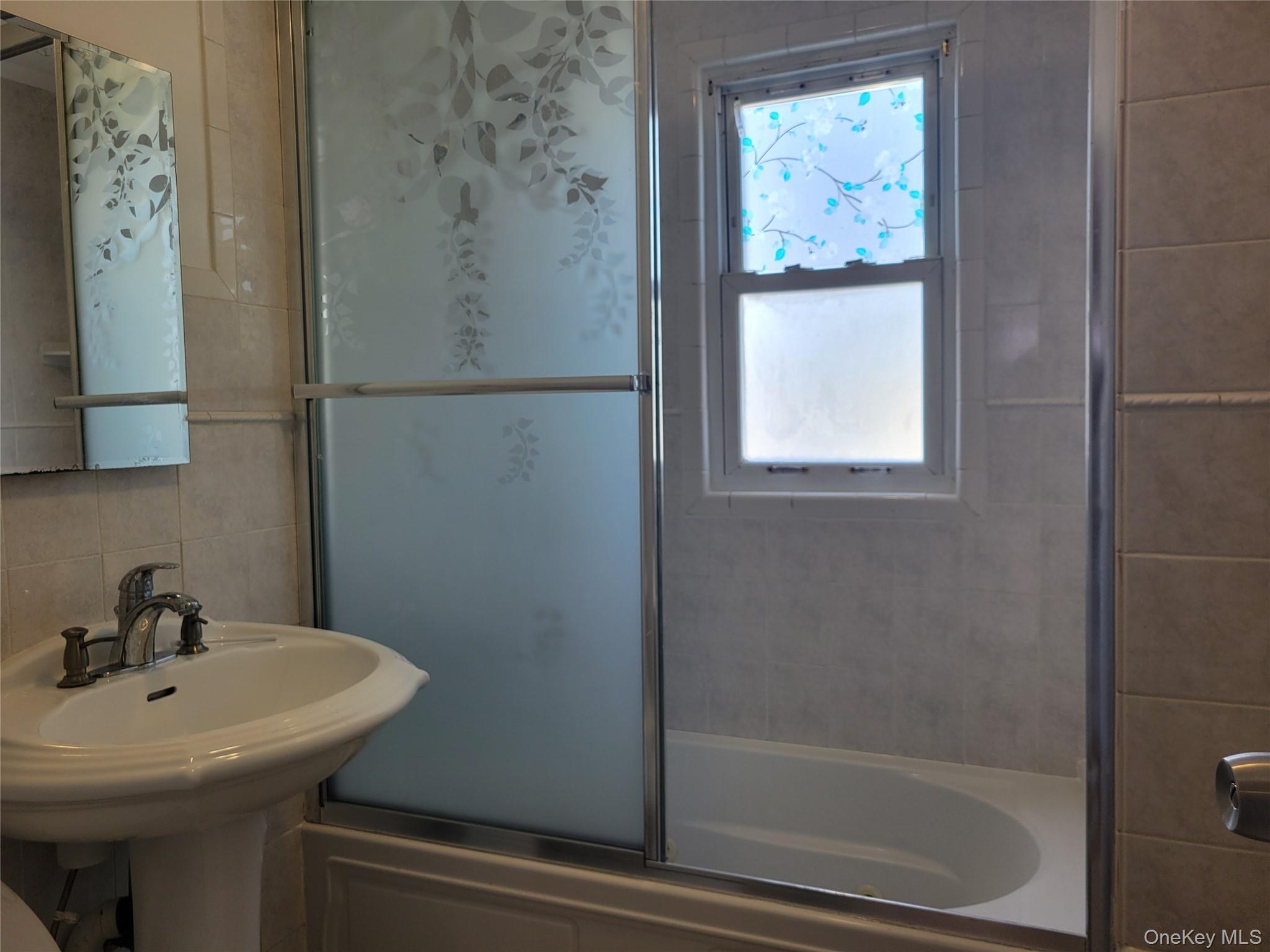 89-38 199th Street – For Sale photo 6