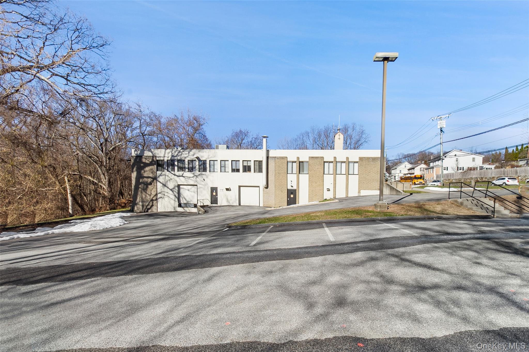 23 Snowden Avenue, Unit Unit A photo 10