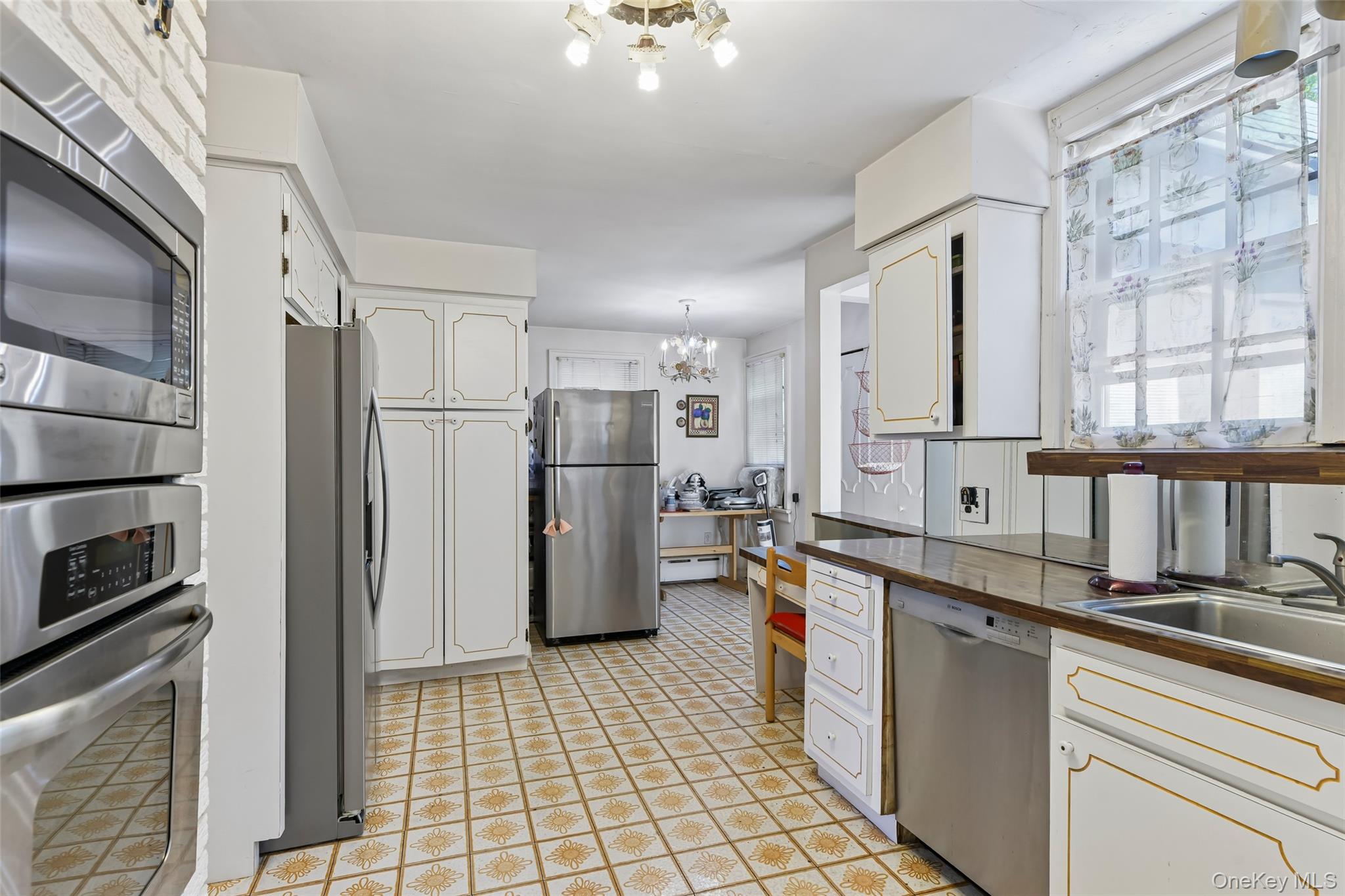 38 Cedarhurst Avenue – For Sale photo 11