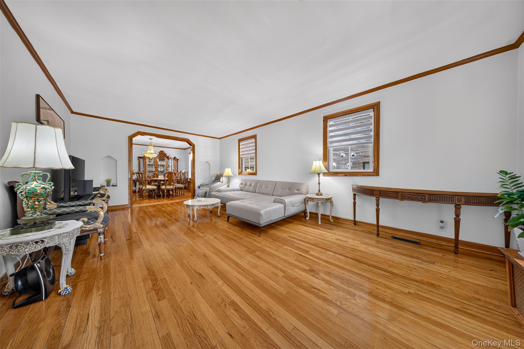 186-32 Avon Road – For Sale photo 6