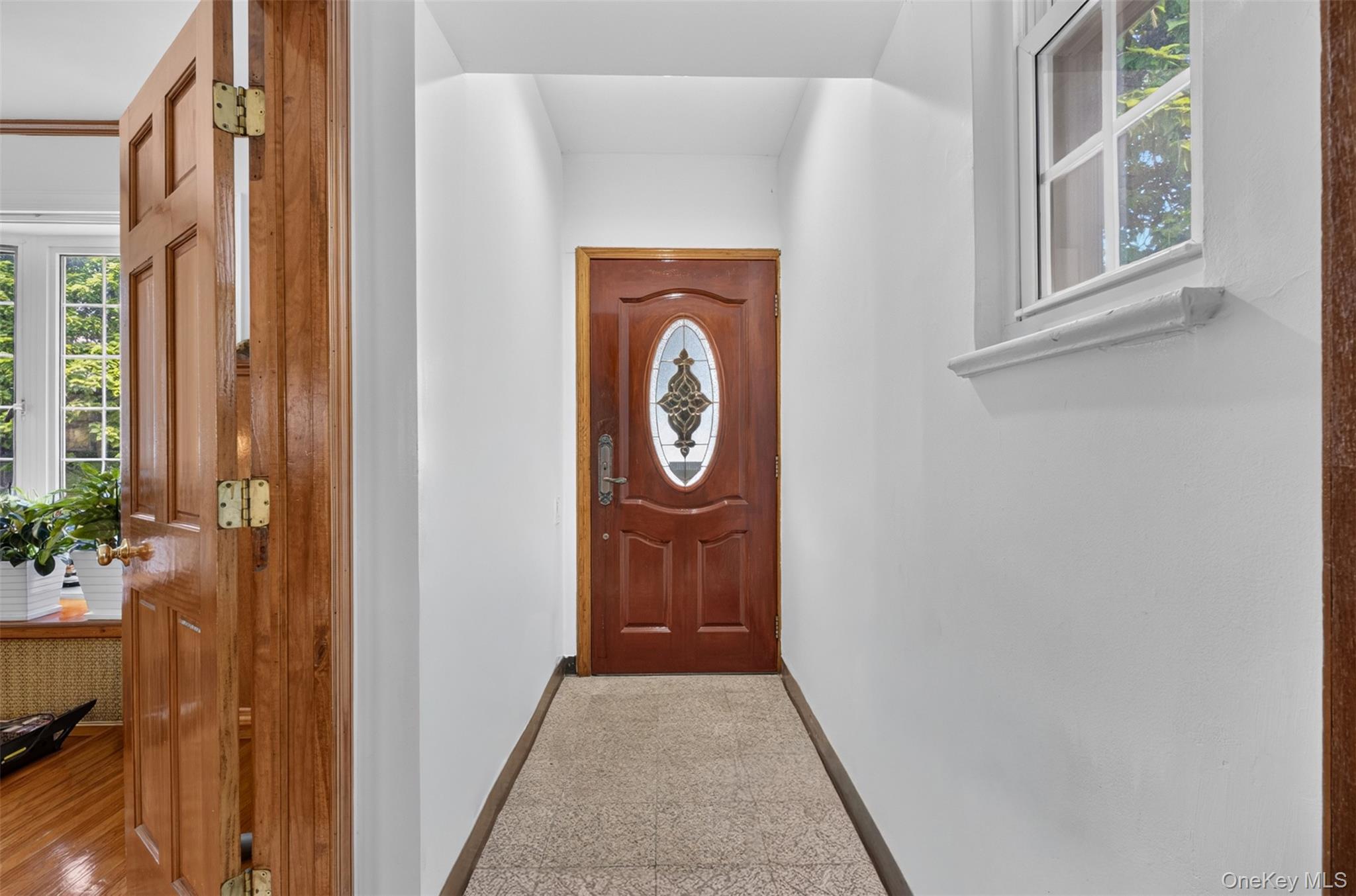 186-32 Avon Road – For Sale photo 5