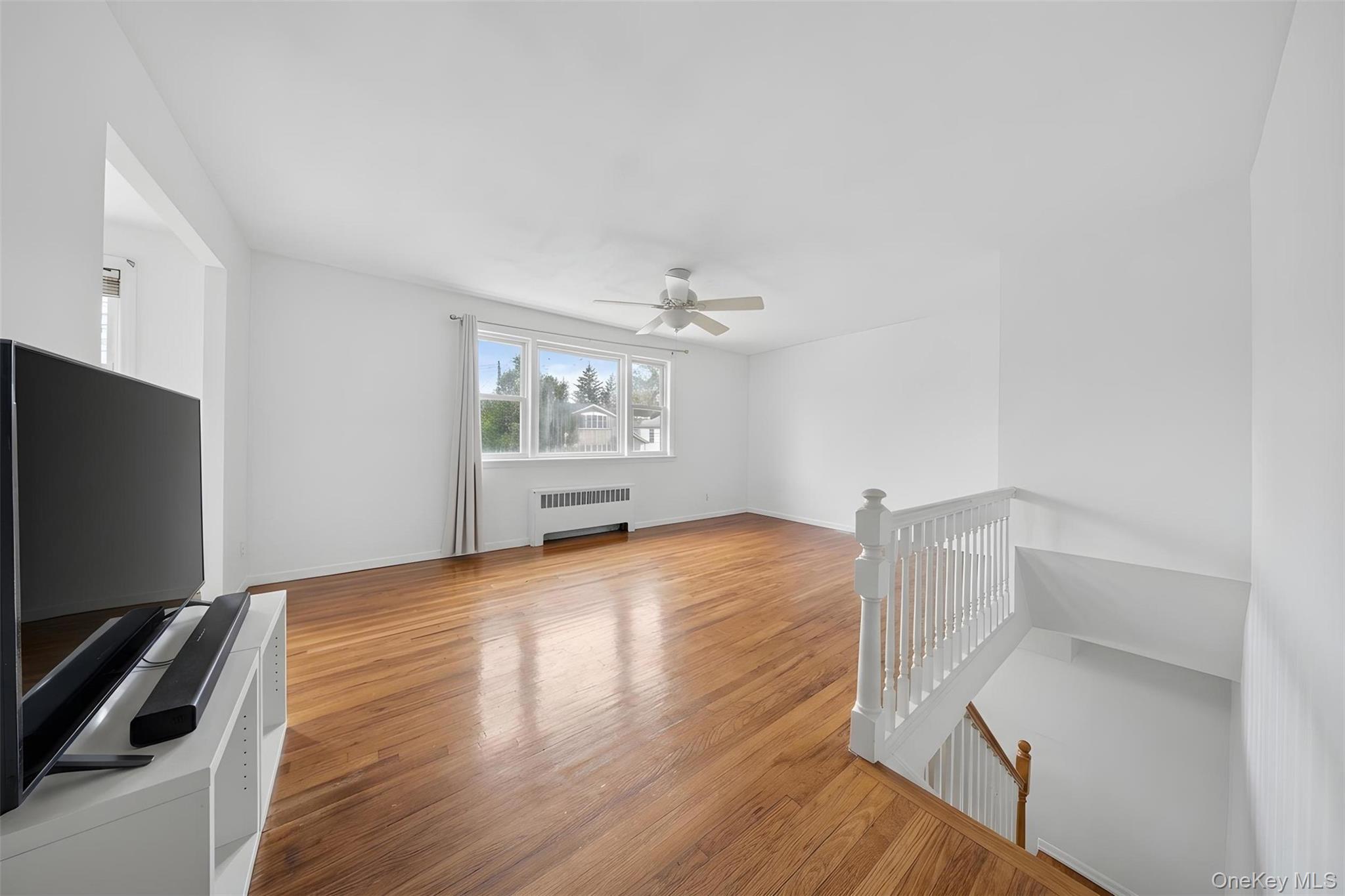 202-37 46th Avenue – For Sale photo 7