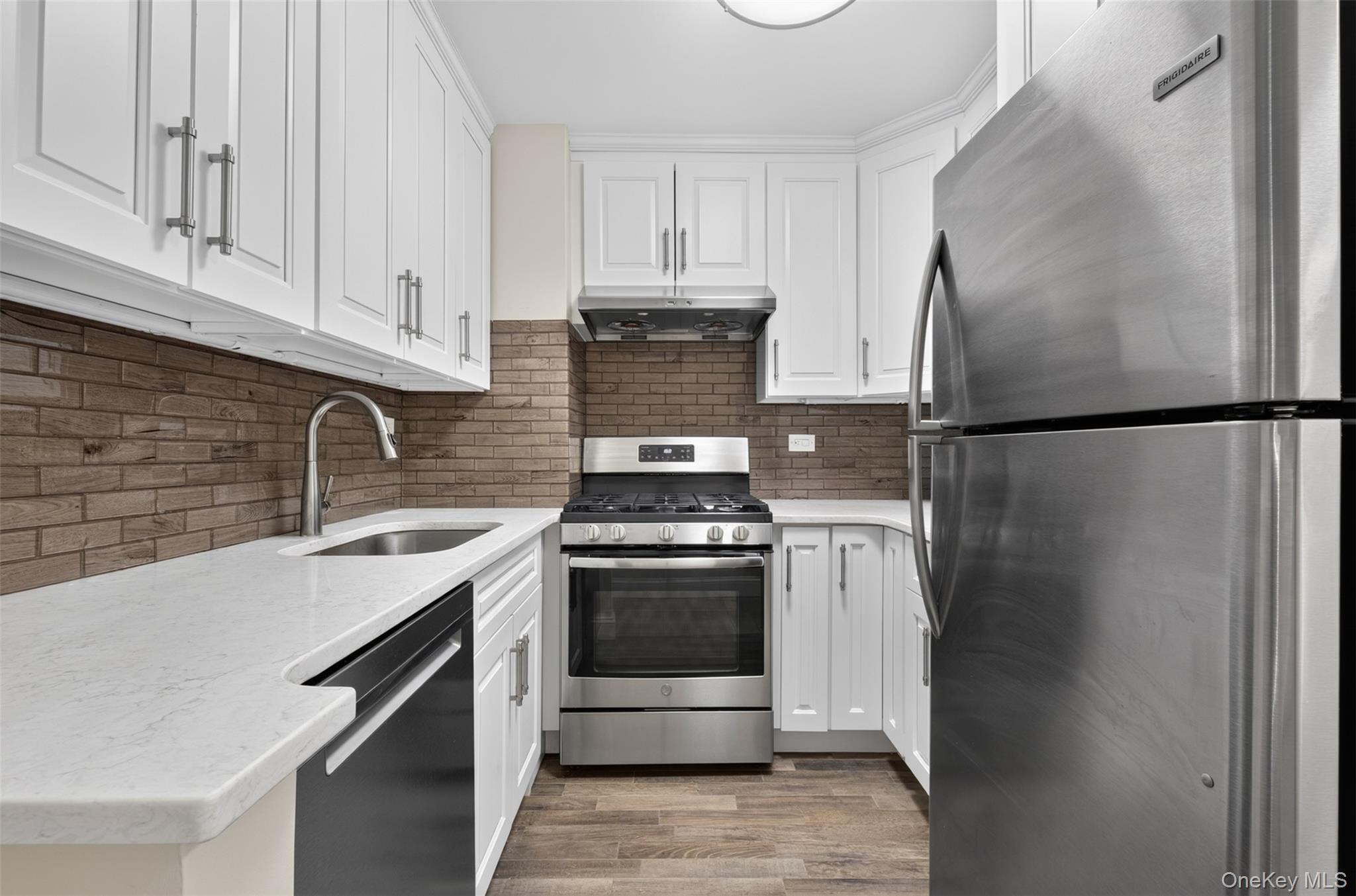 18-05 215th Street, Unit 16H photo 11