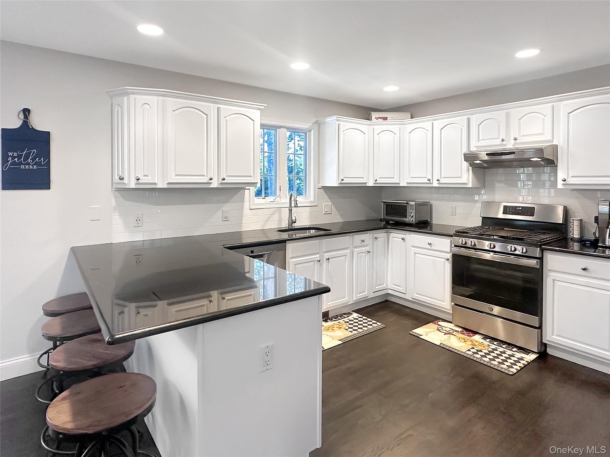 5765 Bergen Avenue – For Rent photo 9