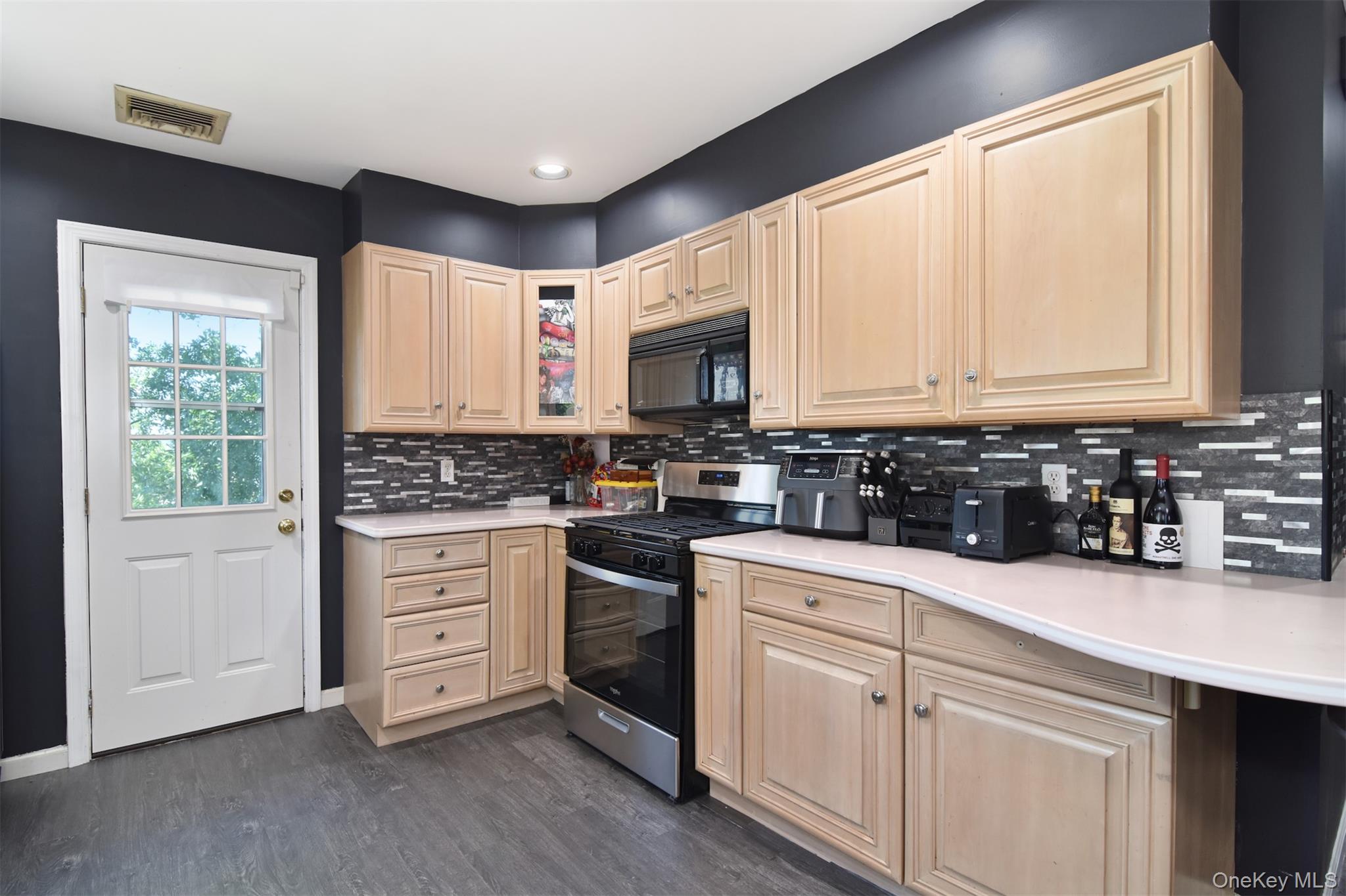 97 Van Cortlandt Pk Avenue – For Sale photo 7