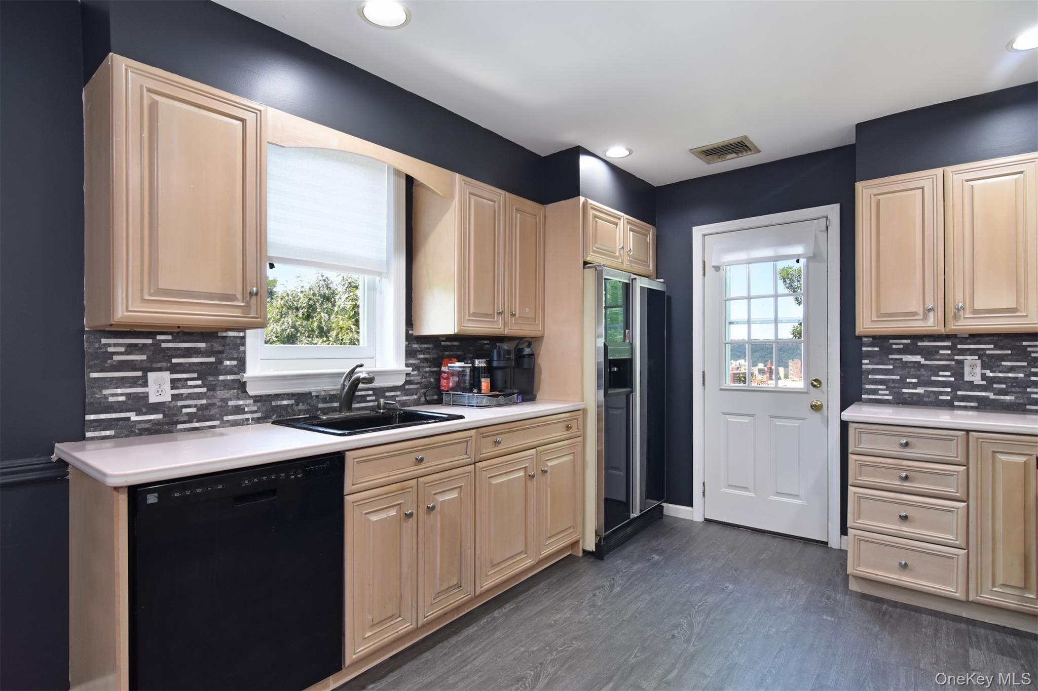 97 Van Cortlandt Pk Avenue – For Sale photo 6