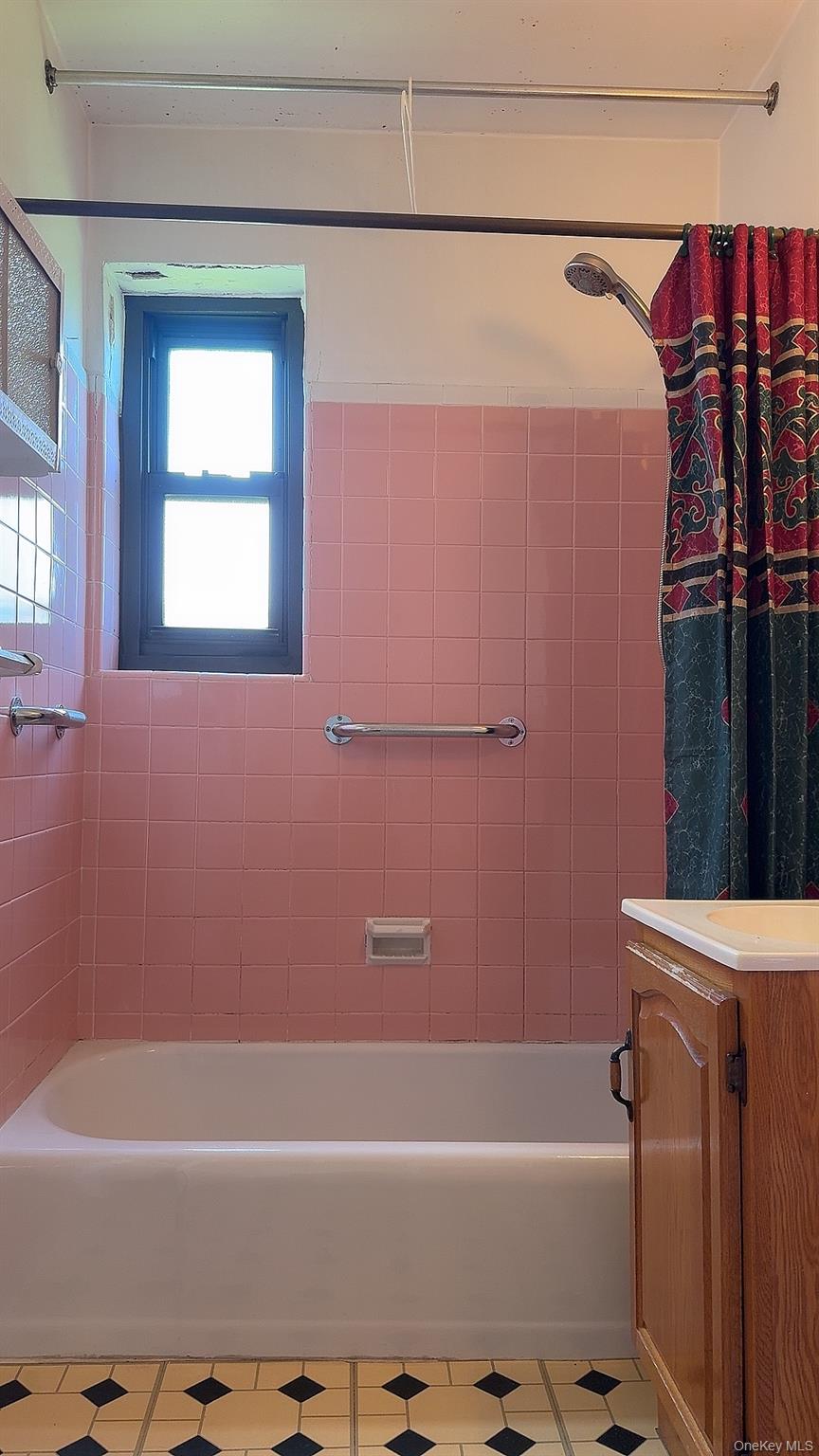 140-21 31st Rd, Unit 6C photo 9