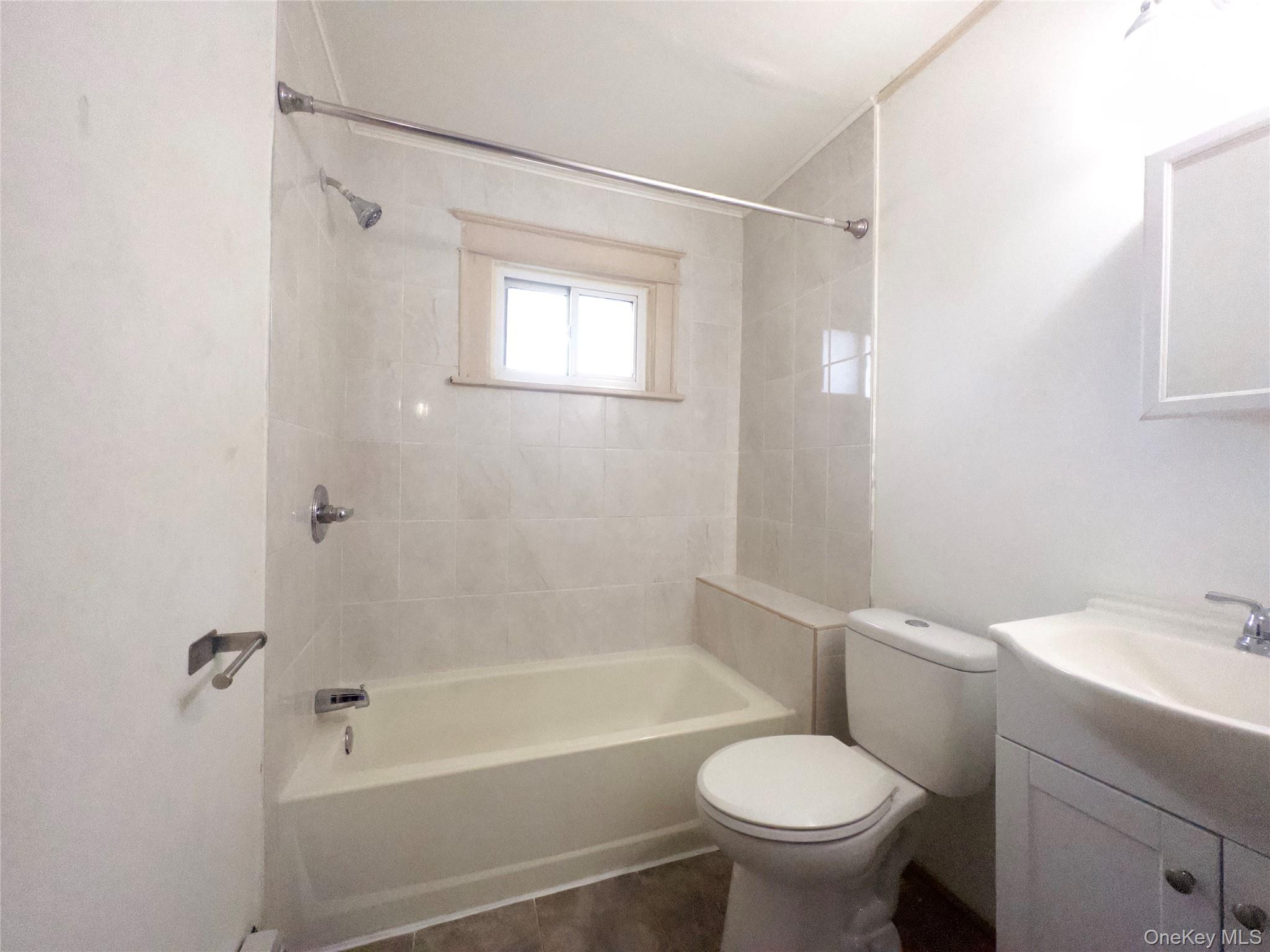 4 Harding Street – For Sale photo 9