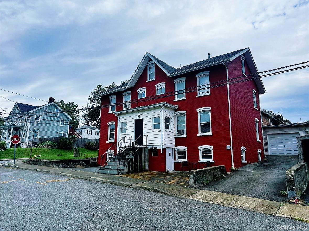 28 Davis Street, Unit 1