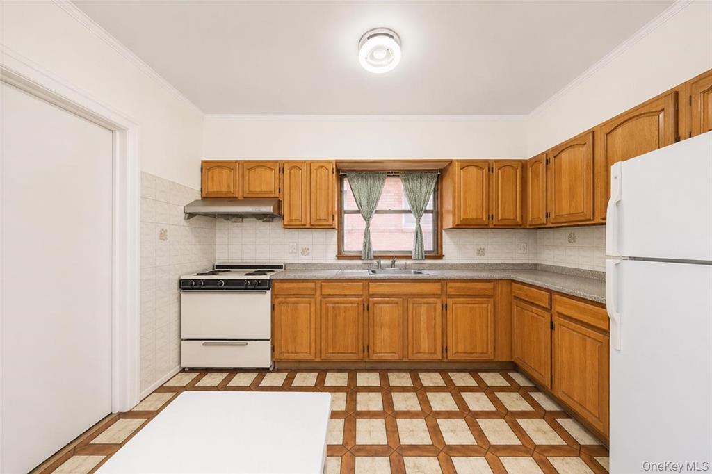1334 E 15th Street – For Sale photo 12
