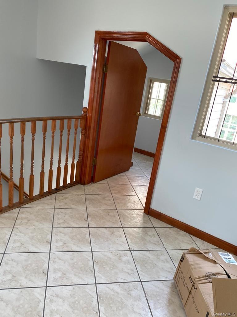 5742 159th Street – For Sale photo 12