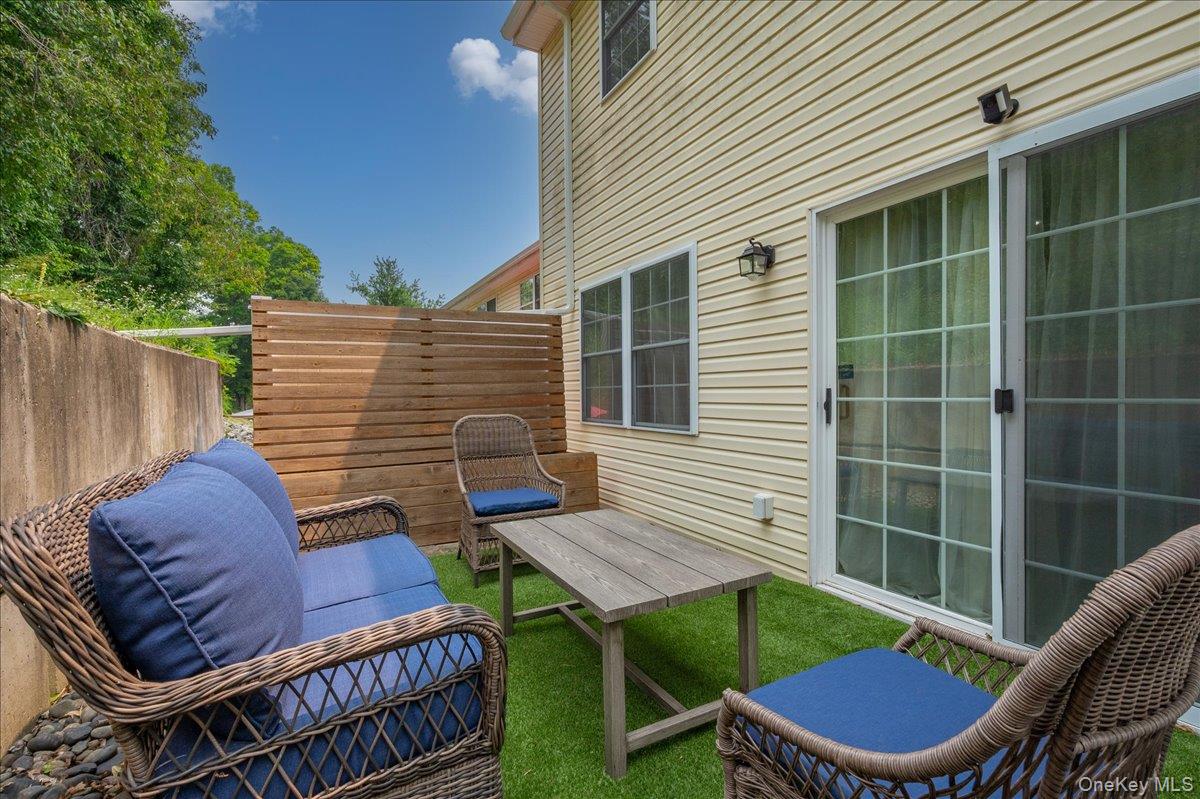 46 Pond Hill Lane – For Sale photo 4