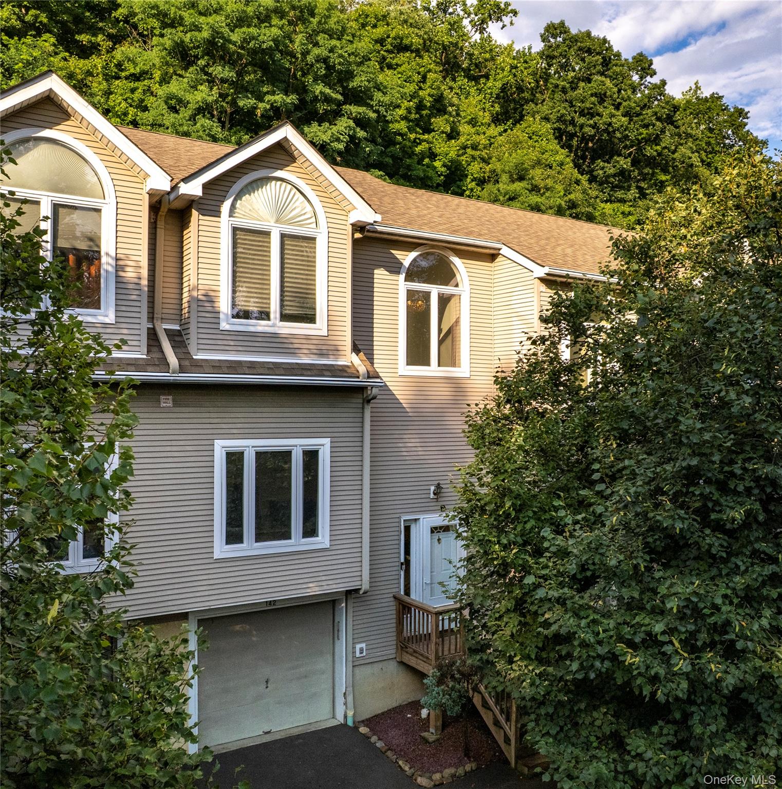 142 Foltim Way – For Sale