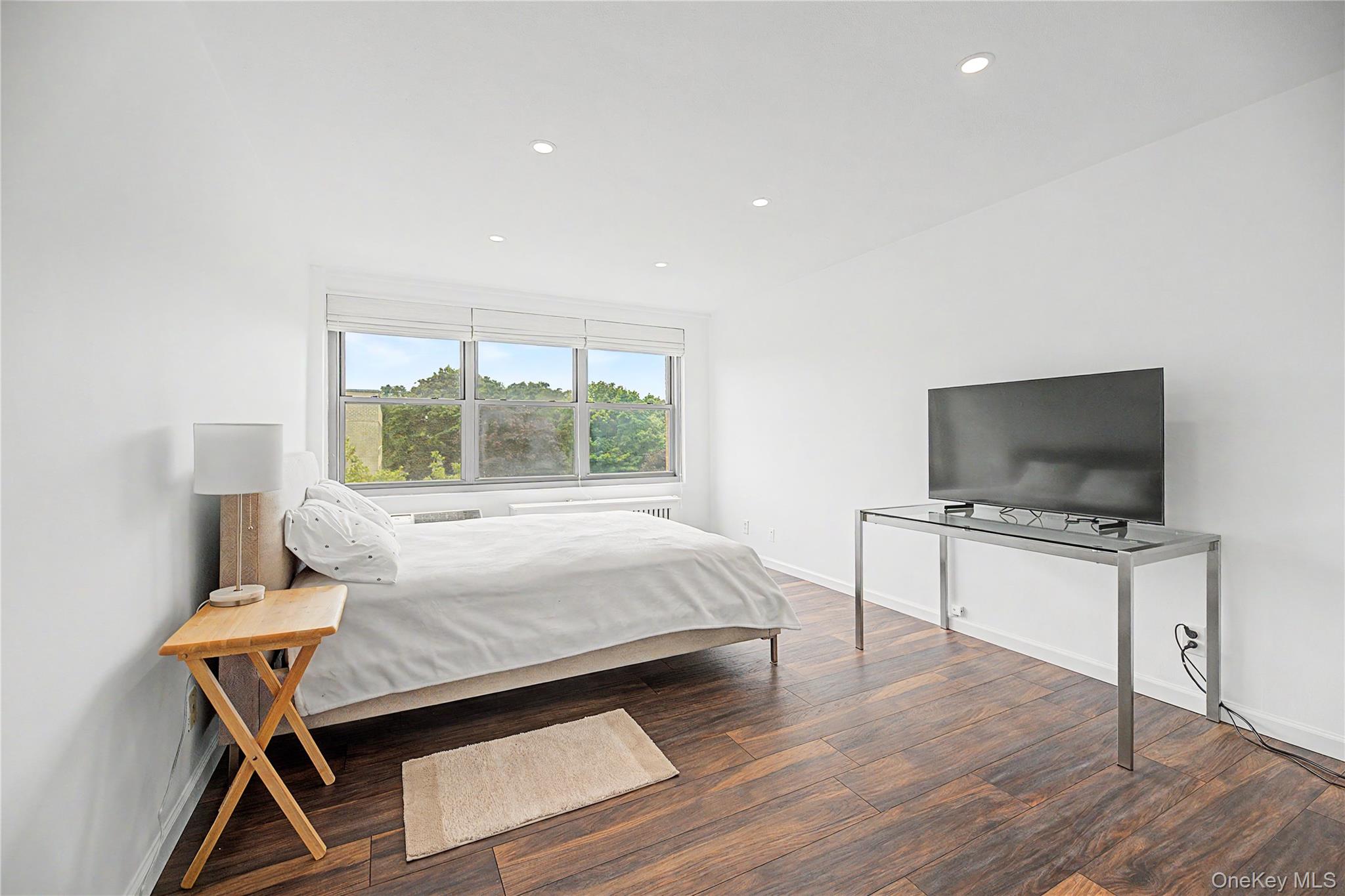 56 Doyer Avenue, Unit 6A photo 6