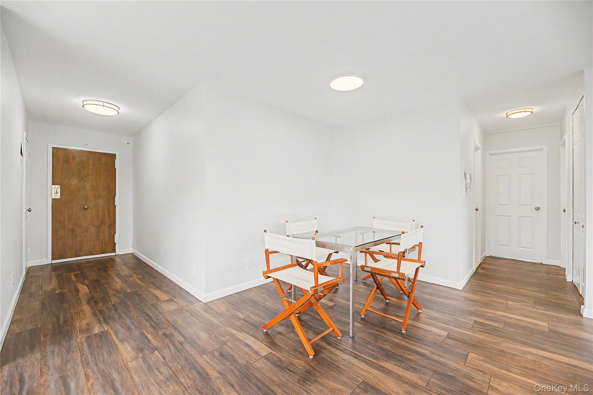 56 Doyer Avenue, Unit 6A photo 8