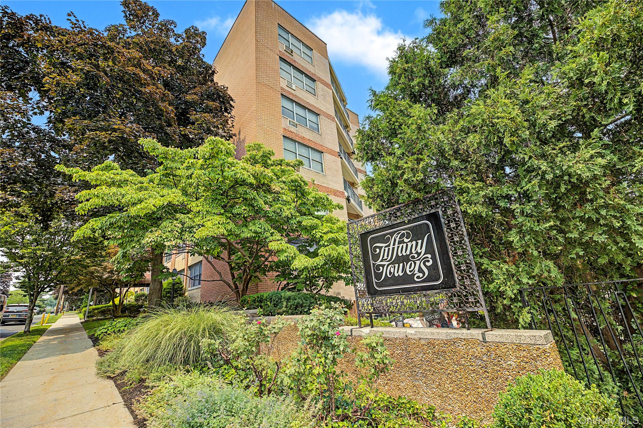 56 Doyer Avenue, Unit 6A photo 20