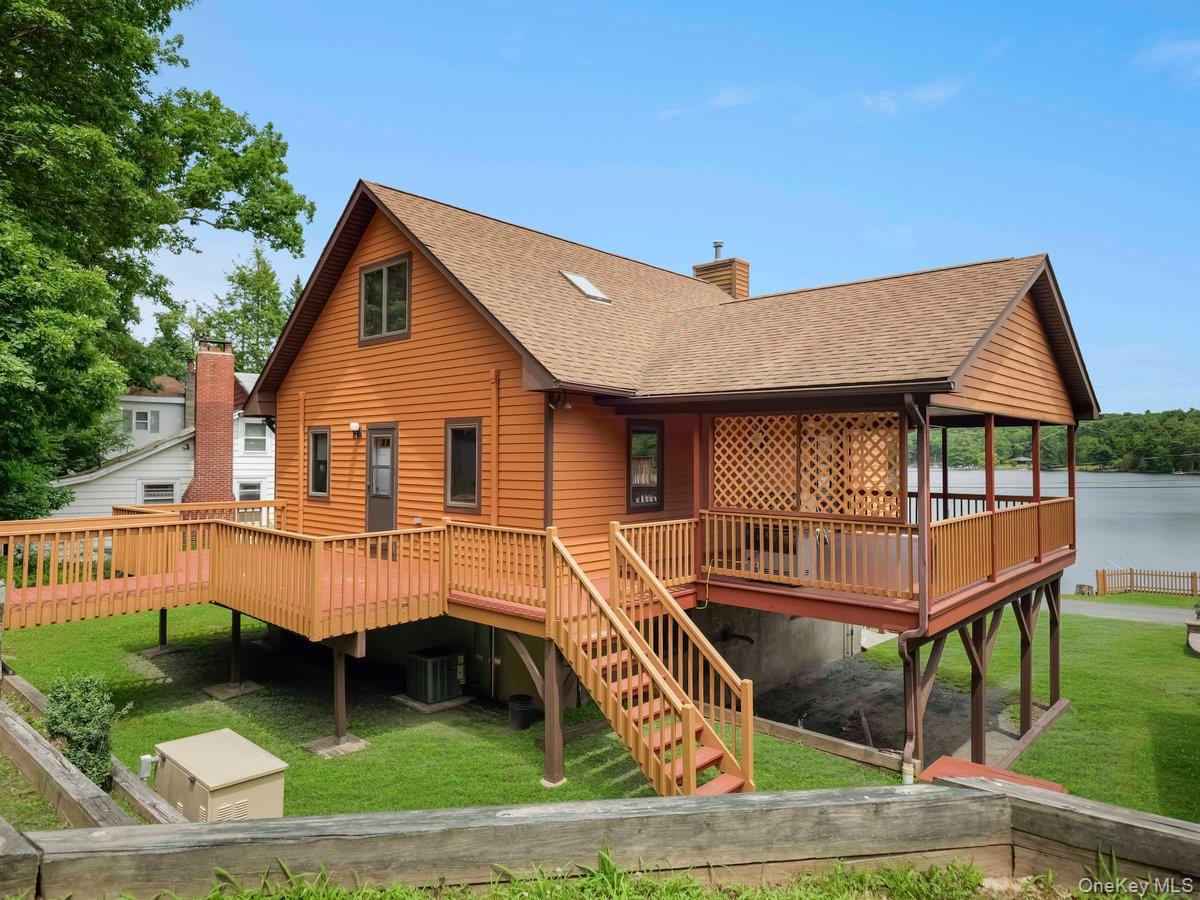111 Mohican Trail – For Sale photo 2