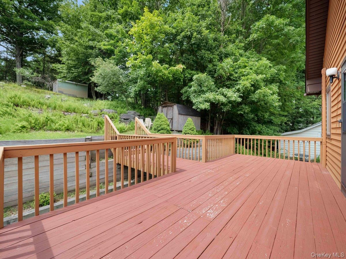 111 Mohican Trail – For Sale photo 4