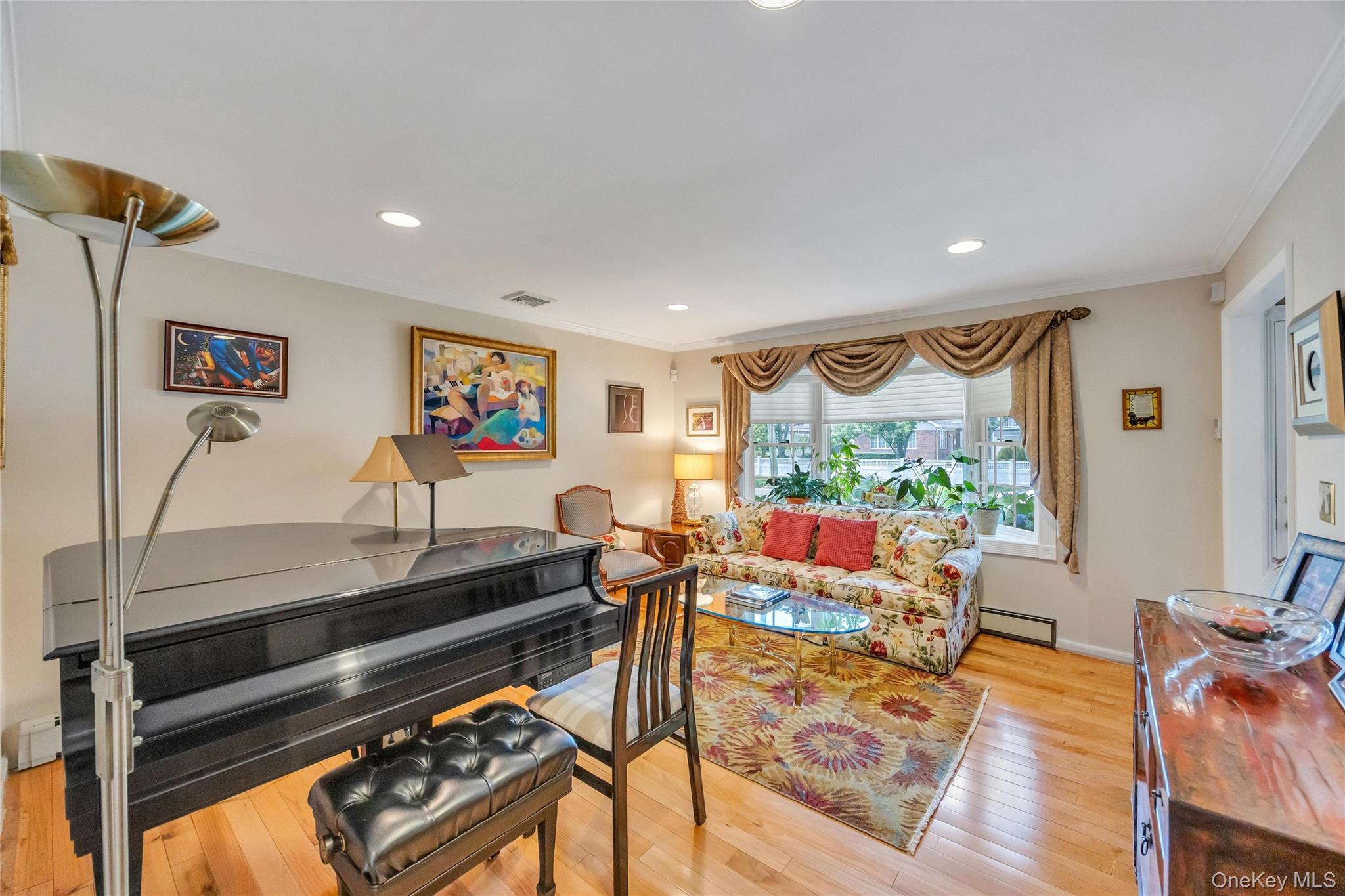16 Ashland Avenue – For Sale photo 15