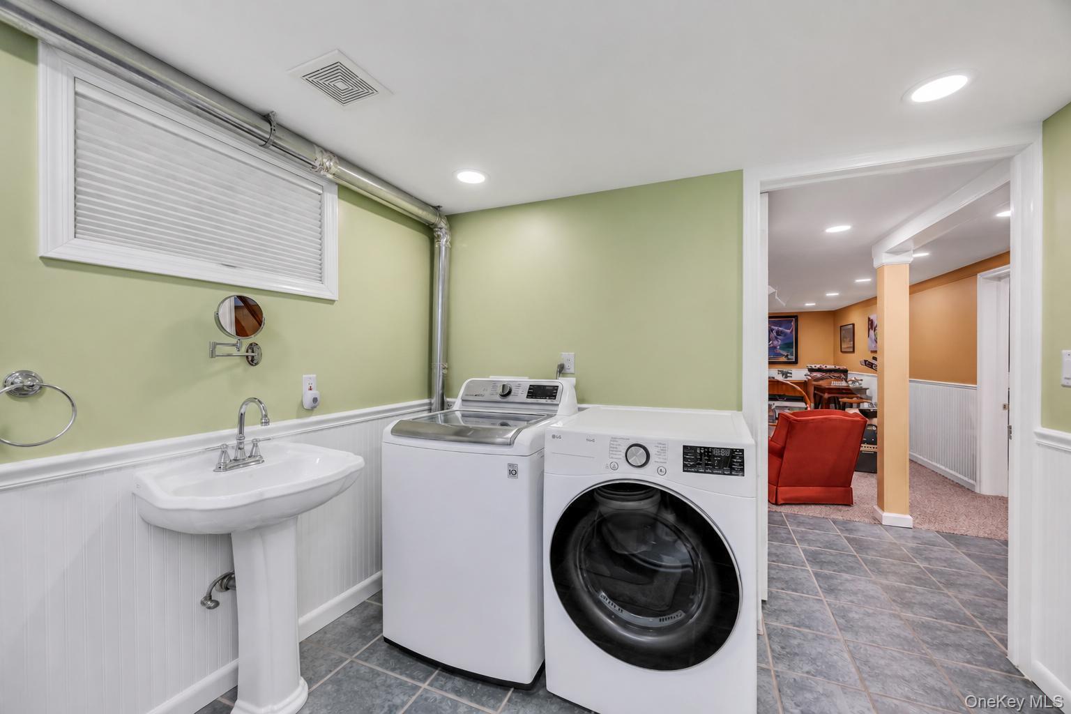 16 Ashland Avenue – For Sale photo 43