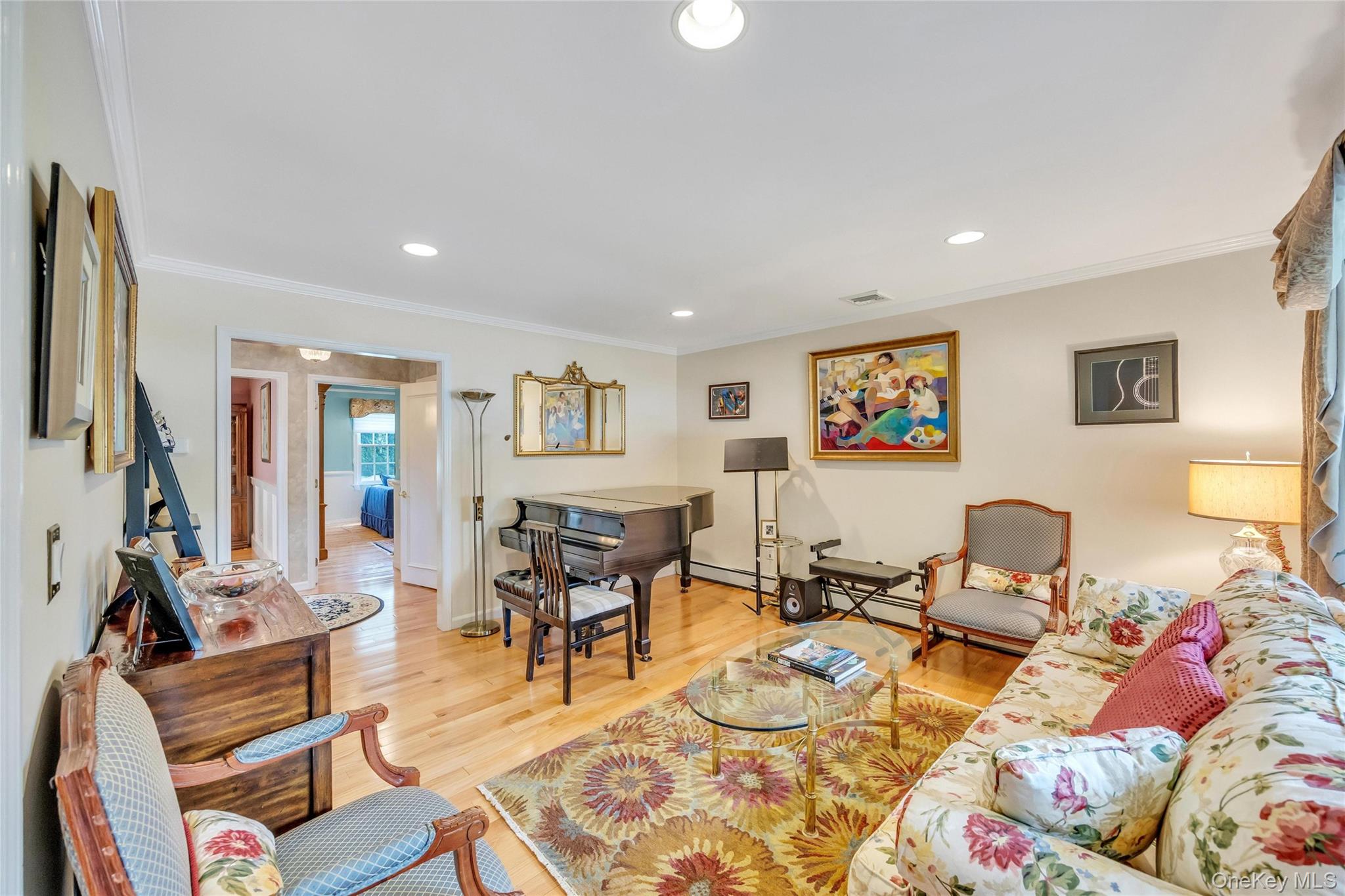 16 Ashland Avenue – For Sale photo 14