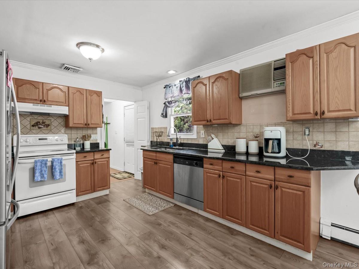 269 Carleton Drive E – For Sale photo 5
