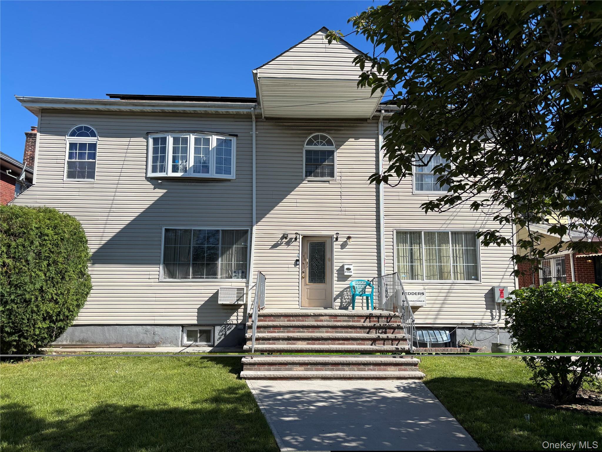 21005 Hollis Avenue – For Sale