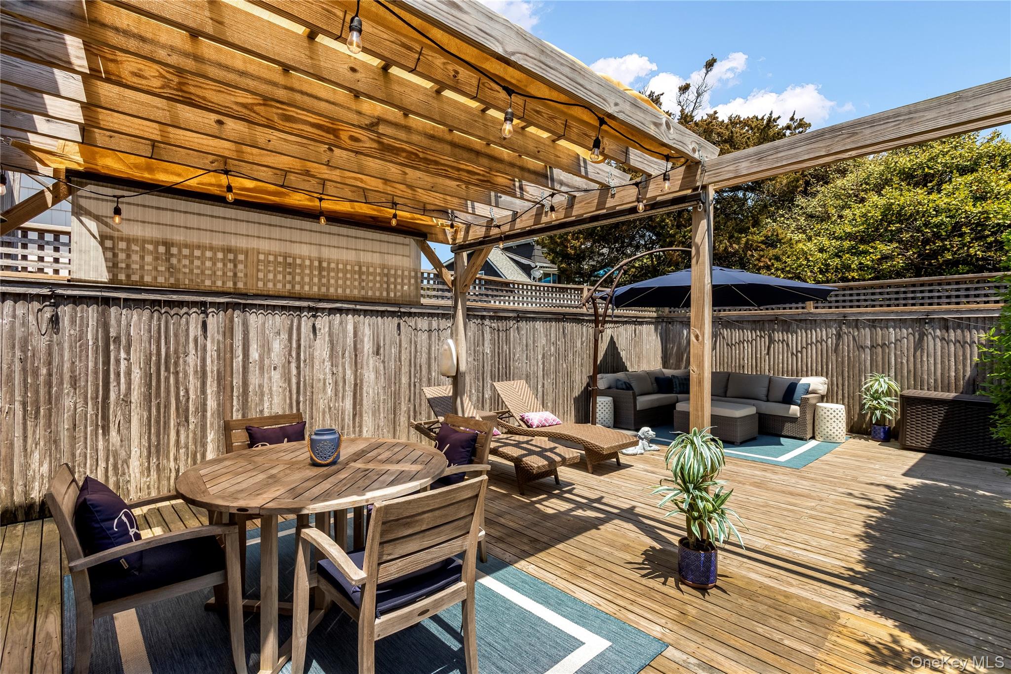 169 Main Walk – For Sale photo 2