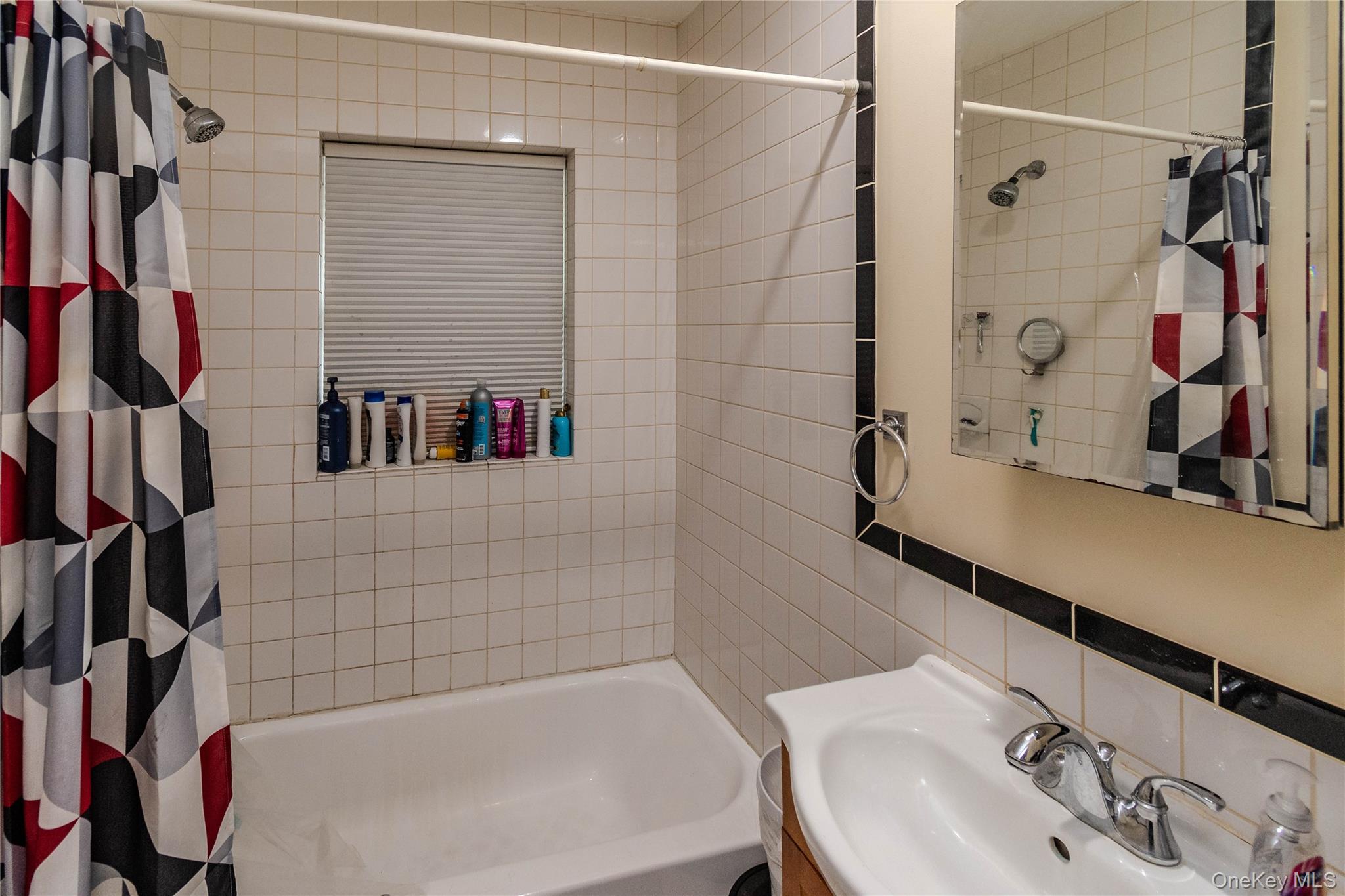 382 E Main Street – For Sale photo 17