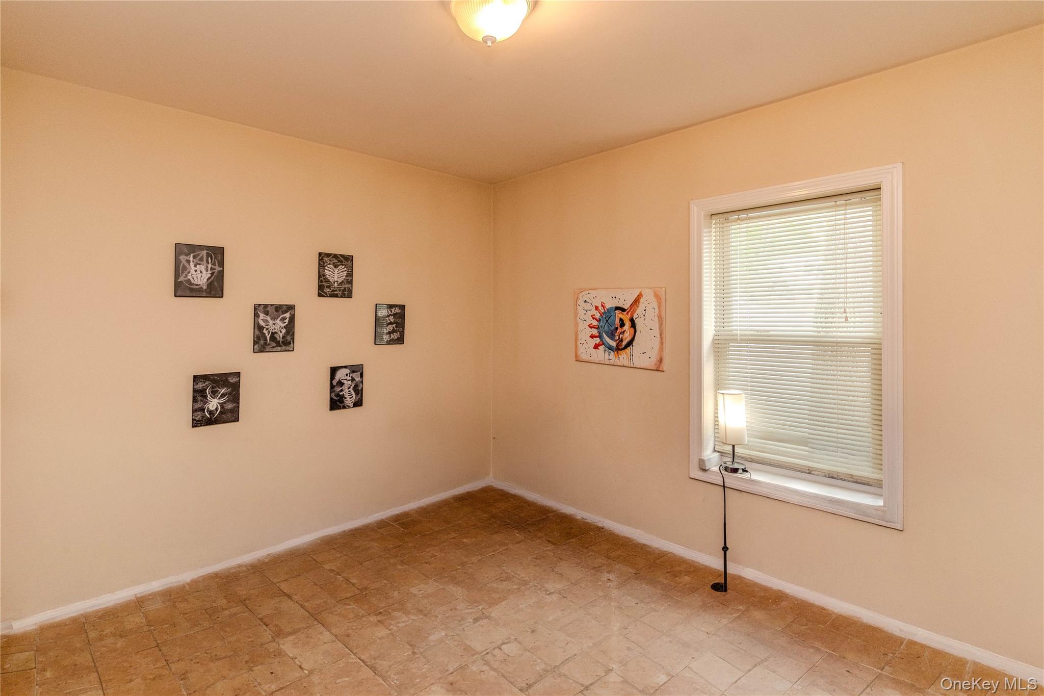 382 E Main Street – For Sale photo 18