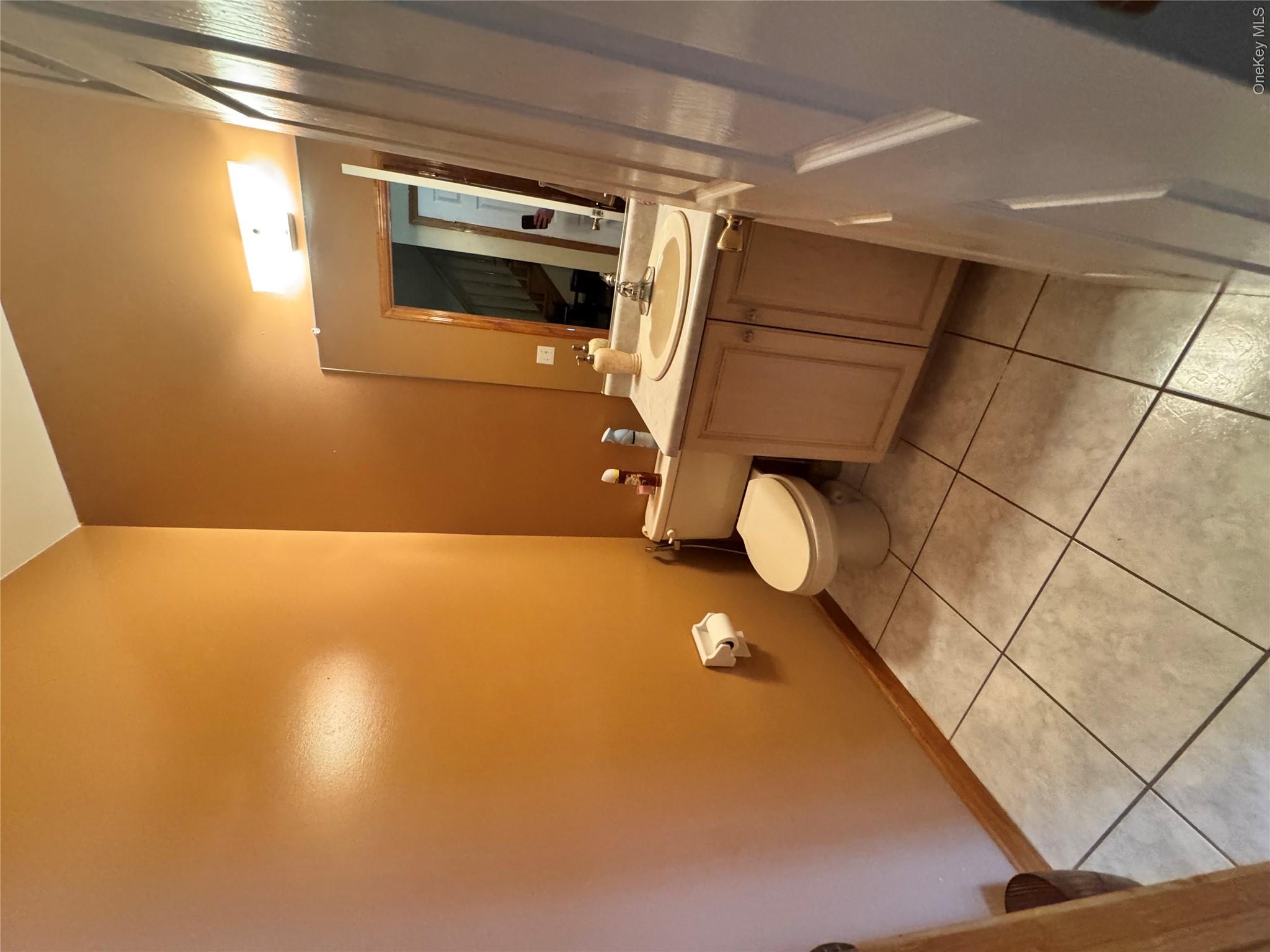 10 Willys Court – For Sale photo 15