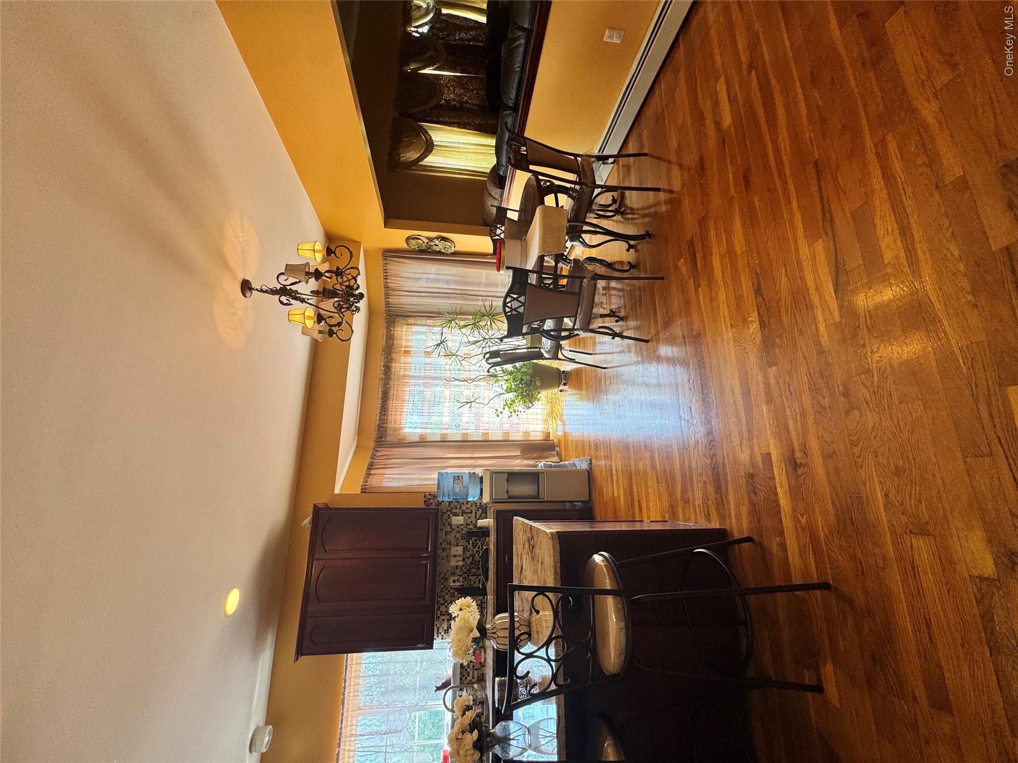 10 Willys Court – For Sale photo 8